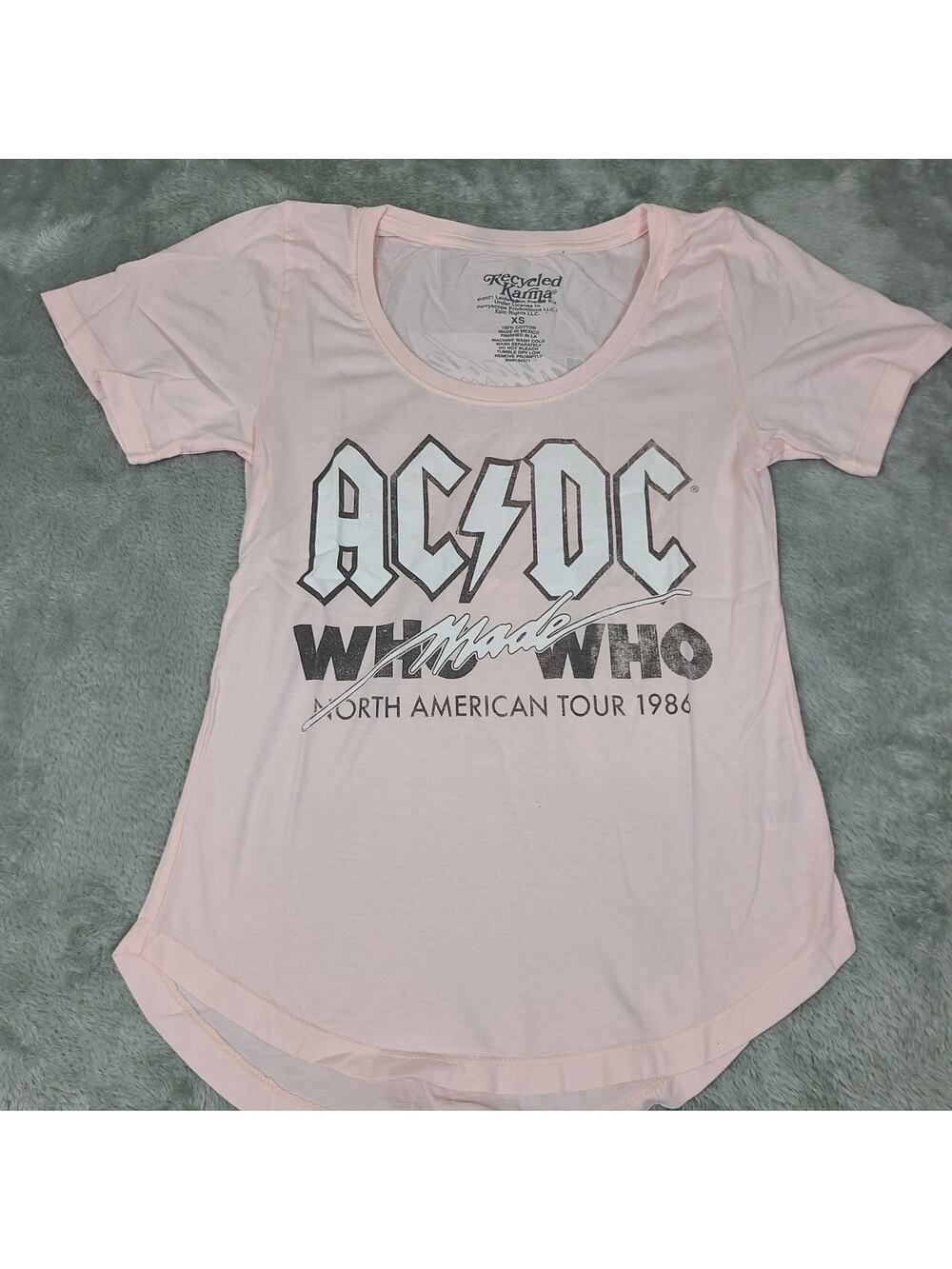 AC/DC Who Made Who Tour Scoop Neck Tee Recycle Karma T-Shirt Womens Shirt Sz XS